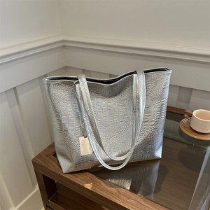 Large Capacity Tote Bag PU Crocodile Embossed Metallic Gloss Shoulder Handbag Daily Commute For Women