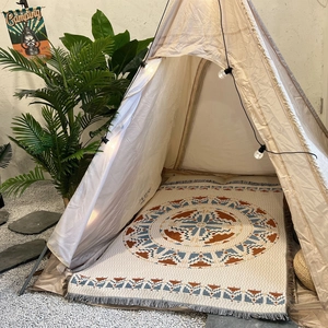 Böhmische gewebte Campingdecke mit geometrischen Mustern und Fransen für draußen