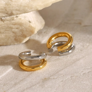 Minimalist double-layer C-shaped ear cuffs in gold and silver polished stainless steel