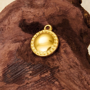 French style 304 stainless steel gold round pendant necklace with textured border detail