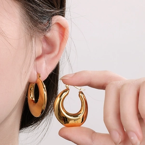 Minimalist thick gold polished U-shaped stainless steel hoop earrings for women