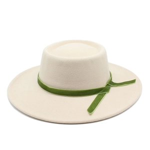 Elegant off-white wool felt boater hat featuring a green velvet ribbon band decoration