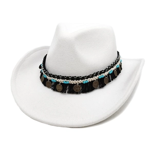 Chapeau de cowboy en feutre blanc avec perles turquoise et ruban ethnique à pompons