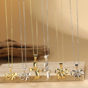 Minimalist Copper Electroplated Bow Pendant Necklace For Women Fashion Butterfly Knot Clavicle Chain Jewelry Gold Silver
