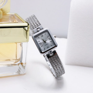 Elegant silver square quartz watch for women with sparkling crystal bangle bracelet