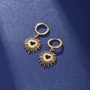 Boucles d'oreilles créoles cœur soleil en acier inoxydable doré au style rétro français