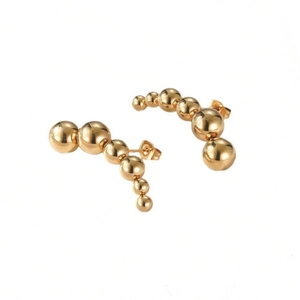Minimalist gold stainless steel gradient bead stud earrings with polished spheres