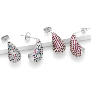 Druppel Oorknopjes Koper Zirkoon Pavé Waterdruppel Peer Vorm Elegant Mode Sieraden Voor Vrouwen