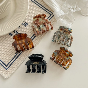Acetate Hair Claw Clip French Retro Tortoise Shell Marble Pattern Handmade Small Shark Clip For Women Elegant Hair Accessories