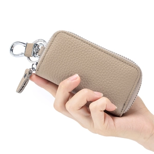 Custodia per chiavi auto in vera pelle grigio elefante con motivo litchi e zip argento