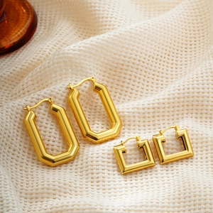 Minimalist Stainless Steel 18K Gold Plated Rectangle Geometric Hoop Earrings For Women French Vintage Style Jewelry