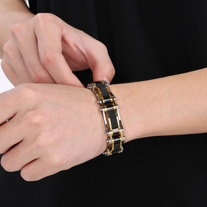 Three-tone stainless steel mesh bracelet for men with industrial watch band design