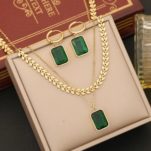 Stainless Steel Emerald Green Faux Gemstone Double Layer Necklace Bracelet And Earrings For Women Retro Fashion Jewelry