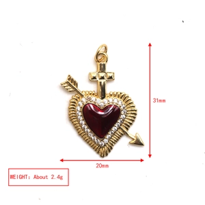 Detail view of heart with arrow pendant showing dimensions 31mm height and 20mm width
