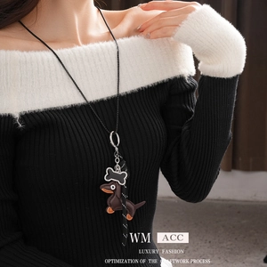 Dachshund Puppy Pendant Long Sweater Chain Necklace Leather Alloy Rhinestone Bone Fashion Niche Jewelry For Women