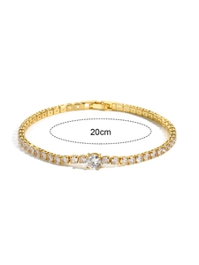 Detailed view of a 20cm gold tennis bracelet featuring white round-cut cubic zirconia
