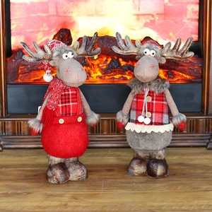 Staande eland pluche pop kerst rood geruit feestelijke huisdecoratie ornament
