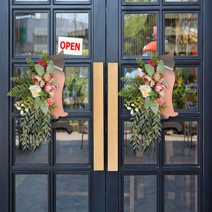Cat silhouette wooden door wreaths with realistic roses and greenery for home decoration