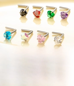 Detailed size chart for stainless steel L-shaped nose studs with 3mm heart-shaped zircons