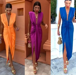 Détails de robe sans manches en satin à col en V avec taille nouée et fente haute en trois coloris