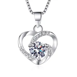 925 Sterling Silver Rotating Heart Pendant Necklace For Women Elegant Rhinestone Inlaid Clavicle Chain Jewelry Gift