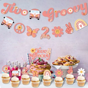 Kit déco 2ème anniversaire Two Groovy avec bannière marguerite et toppers rétro rose