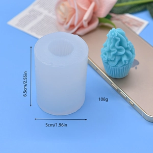 Detail of flower cake silicone mold showing 6.5cm height and blue dessert sample