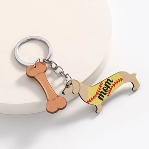 Leuke teckel sleutelhanger met botbedel en mom tekst voor moederdag cadeau