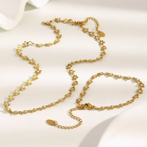 Bohemian style 18K gold plated stainless steel daisy flower necklace and bracelet set