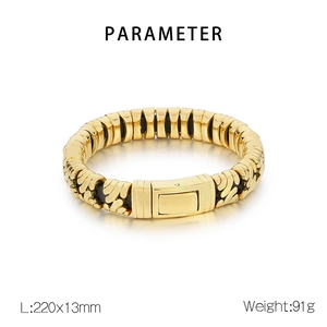 Close-up of golden stainless steel bracelet with specs 220x13mm and 91g weight