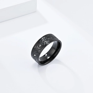 Bague vintage nordique en acier inoxydable noir avec nœud celtique et zircons