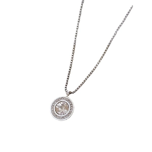 Collier minimaliste en acier titane argenté avec pendentif cristal rond brillant