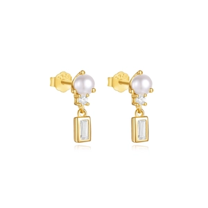 Detailed view of S925 silver gold-plated pearl earrings with cubic zirconia stones