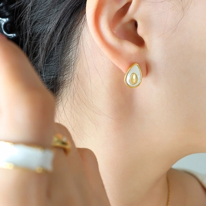 Avocado Necklace And Stud Earrings 18K Gold Plated Titanium Steel White Shell Korean Fresh Style Jewelry For Women