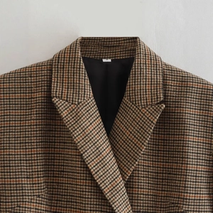 Veste blazer classique à carreaux pied-de-poule avec col à revers et détails texturés