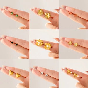 Lot de 9 paires de puces d'oreilles en acier plaqué or 18k avec trèfles et cœurs