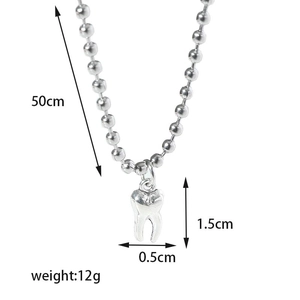 Detailed dimensions of the silver tooth pendant on bead chain with weight and size measurements