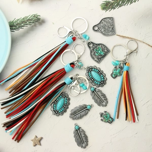 Bohemian Western Style Alloy Artificial Turquoise Feather Cactus Bull Tag Suede Leather Tassel Keychain For Women Ethnic Cowboy Bag Accessory