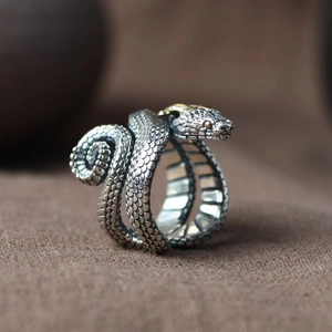 Retro Snake Ring Alloy Adjustable Open Serpent Ring Realistic Scale Texture Vintage Gothic Punk Jewelry Men Women