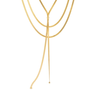 Detail der goldenen mehrlagigen Schlangenkette mit Y-Quastendesign und glänzendem Finish