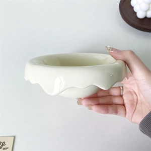 Nordic cream white ceramic bowl with wavy edge design for dessert salad and breakfast