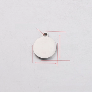 Disegno tecnico di un ciondolo tondo in acciaio da 10mm con misure dettagliate
