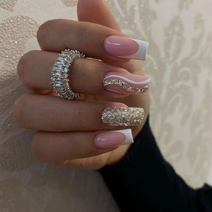 French Tip Press On Nails Pink Coffin Fake Nails With Silver Glitter Rhinestone Design Wearable Artificial Fingernails