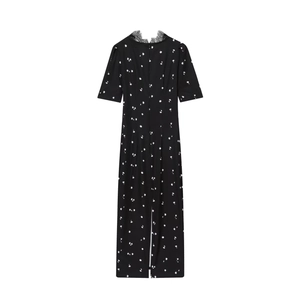 Floral black V-neck dress with lace trim and puff sleeves in a slim-fit long silhouette