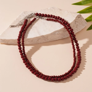 Collana vintage a doppio strato con perle di cristallo bordeaux e chiusura regolabile