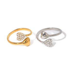 Adjustable 18k gold and silver heart-shaped stainless steel rings with clear crystals
