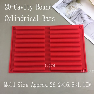 Moule en silicone rouge à 20 cavités cylindriques pour pâtisserie et savon artisanal