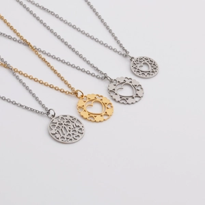 Collier Pendentif En Acier Inoxydable Cœur Creux Rond Lettres Mom Bijoux De Mode Cadeau Pour Mère
