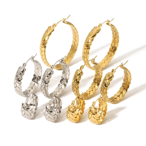 Fashion 18K gold and silver stainless steel wheat pattern hoop earrings in two sizes
