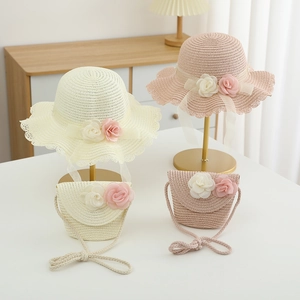 Kids lace flower straw sun hat and matching crossbody bag set for outdoor summer use